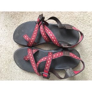 Chacos size 9